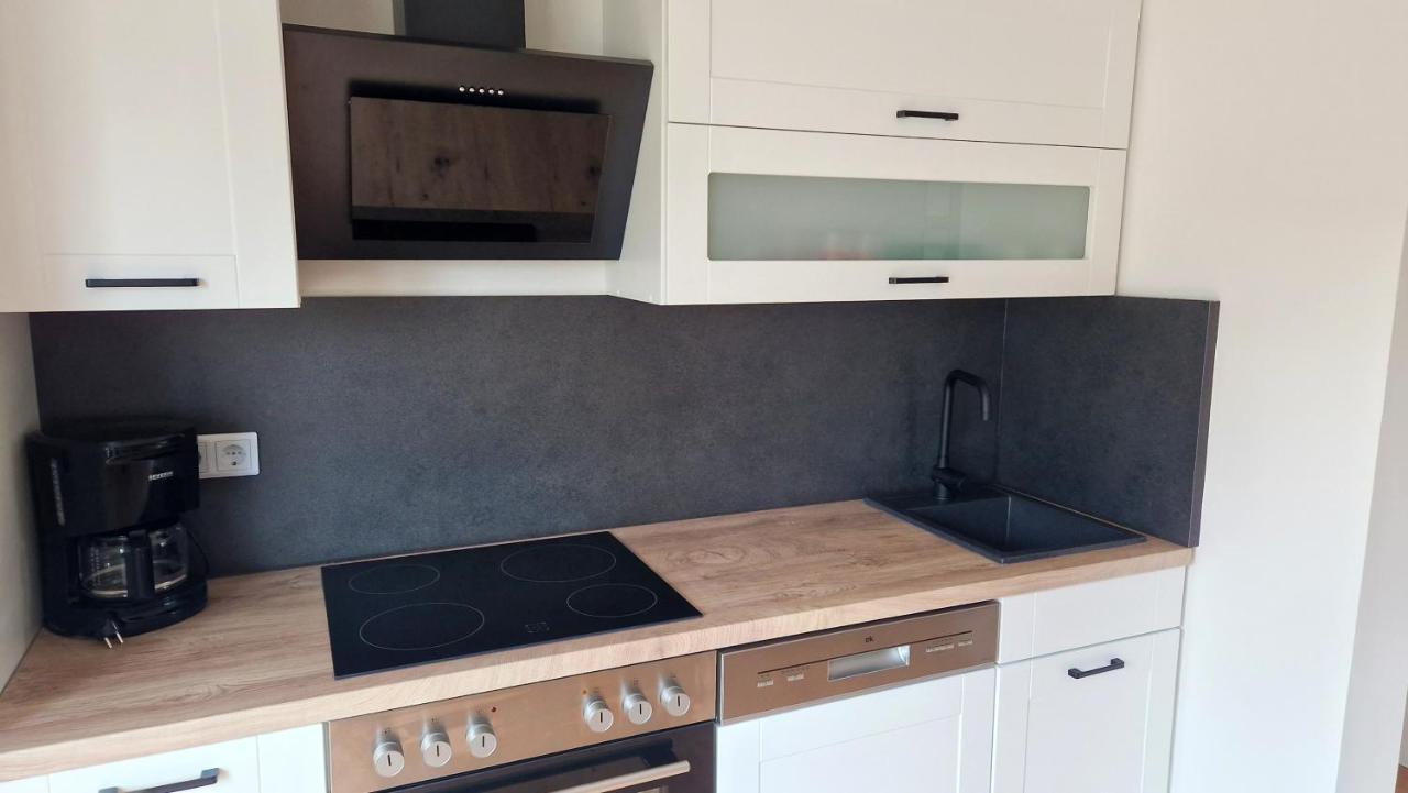 Ferienhaus Seeoase - 70Qm - Kamin -Terrassen - Parkplatz - Badestelle Fusslaeufig Joachimsthal Bagian luar foto