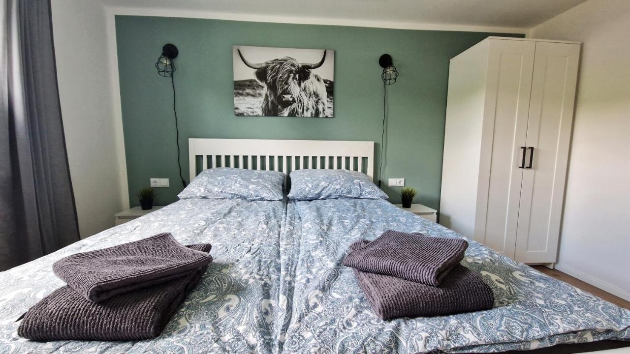 Ferienhaus Seeoase - 70Qm - Kamin -Terrassen - Parkplatz - Badestelle Fusslaeufig Joachimsthal Bagian luar foto