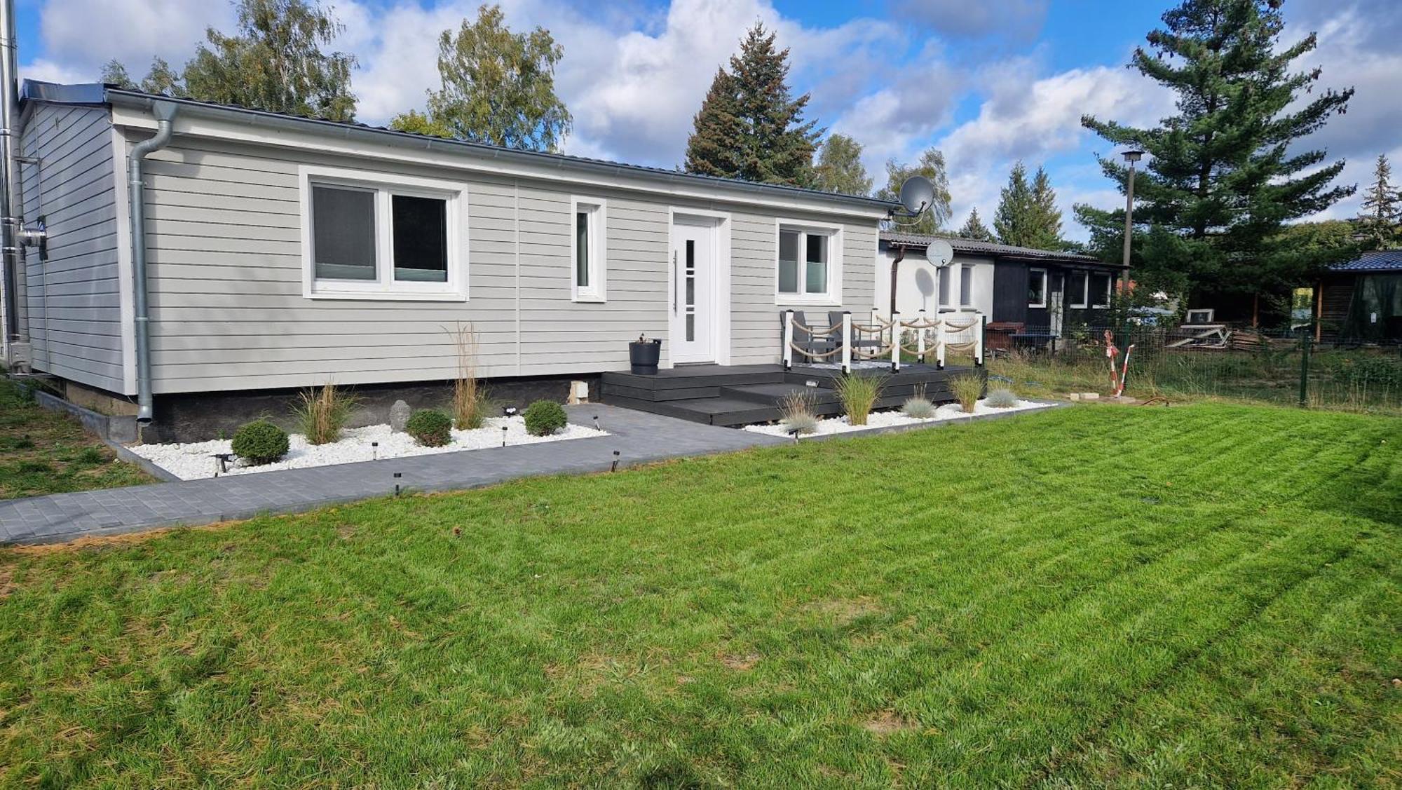 Ferienhaus Seeoase - 70Qm - Kamin -Terrassen - Parkplatz - Badestelle Fusslaeufig Joachimsthal Bagian luar foto
