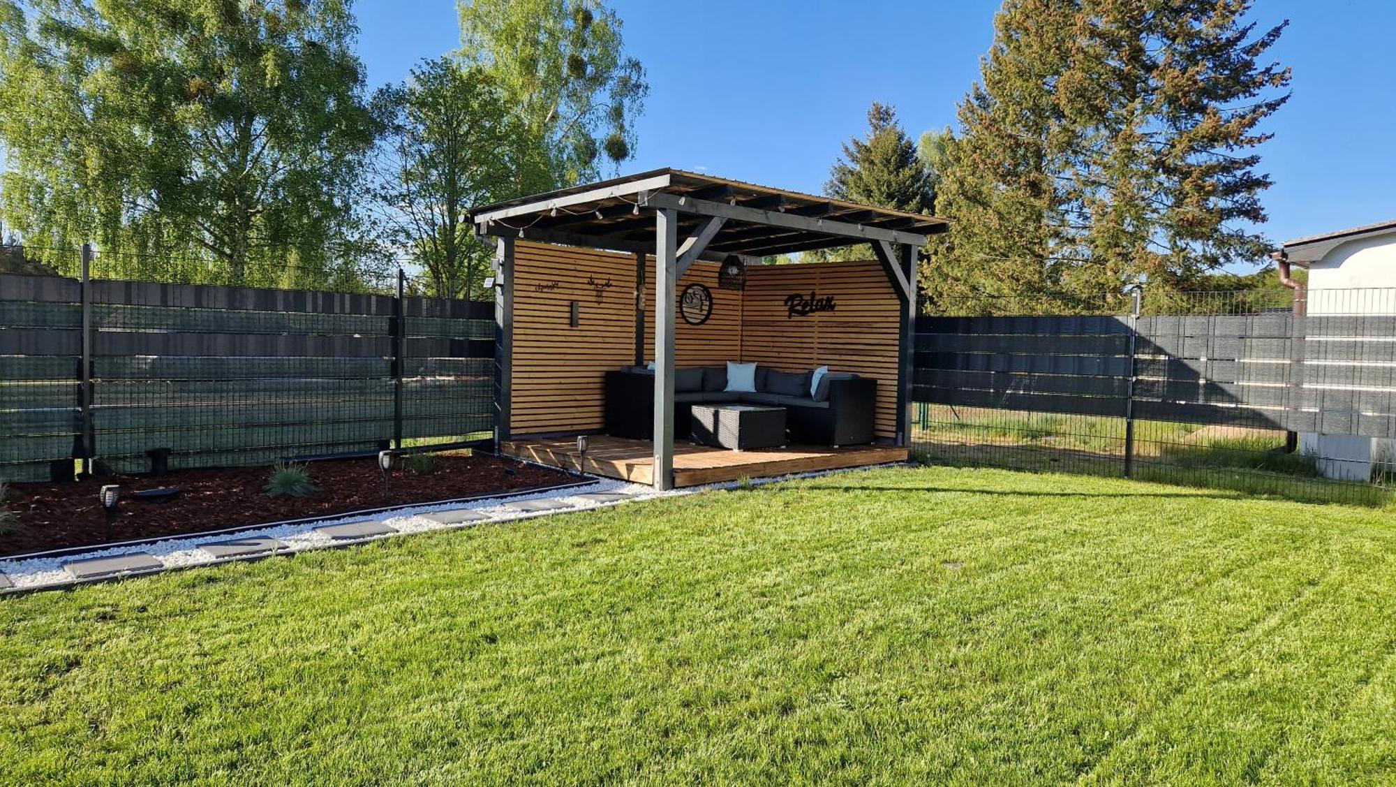Ferienhaus Seeoase - 70Qm - Kamin -Terrassen - Parkplatz - Badestelle Fusslaeufig Joachimsthal Bagian luar foto